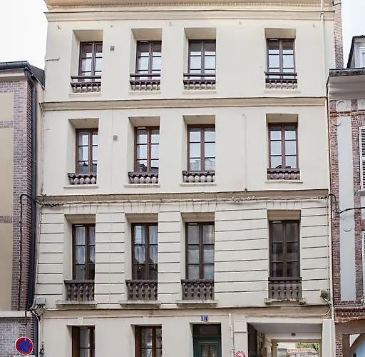 De Charme Apartment *